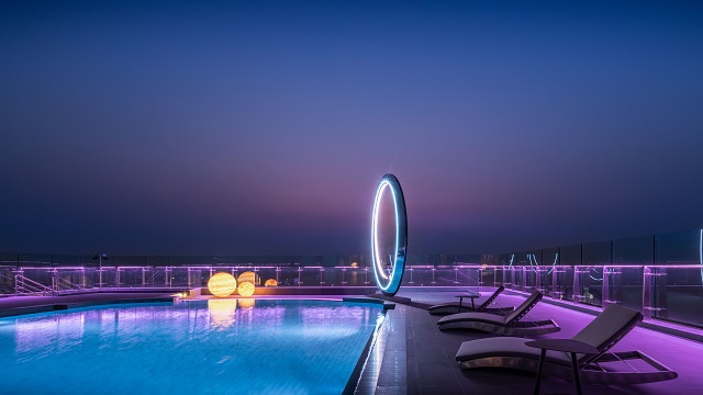 SPACEPATTAYA_SKYPOOL_HERO_NIGHT.jpg