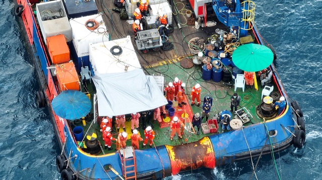 SPRC-Subsea-Hose-Wrapping-Operation-1.jpg