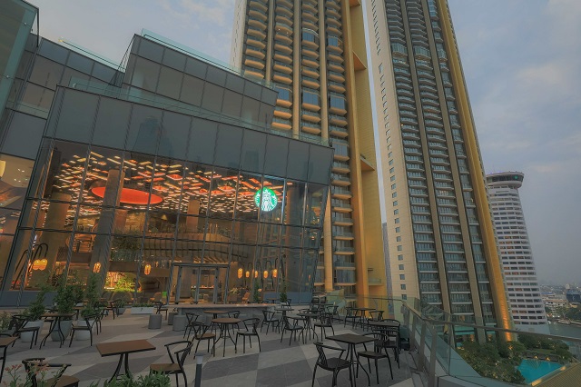 Starbucks-Reserve-Chao-Phraya-Riverfront-Terrace-1.jpeg