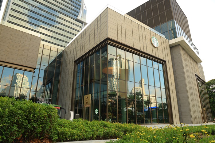 StarbucksOneBangkok_2-Copy.jpg
