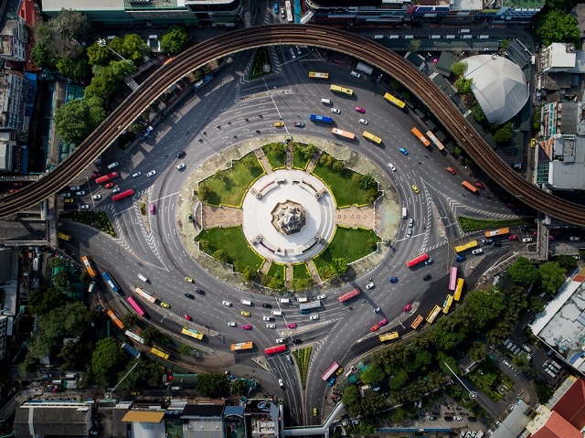Thailand-Victory-Monument.jpg