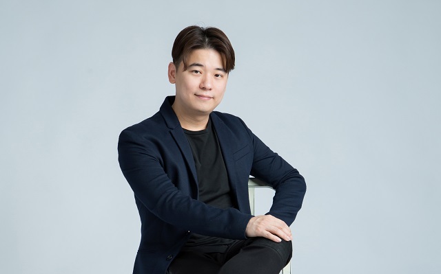 TKN_คุณอิทธิพันธ์-CEO_2_Lanscape-1.jpg