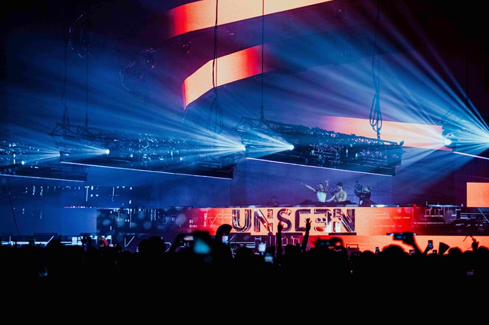 UNSEEN_4.jpg